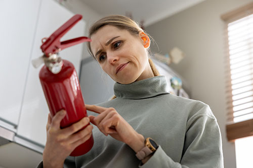Know how to choose and use a fire extinguisher